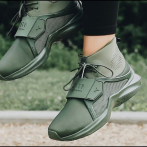 Puma X Fenty by Rihanna “The Trainer HI” - Picture 5 of 6